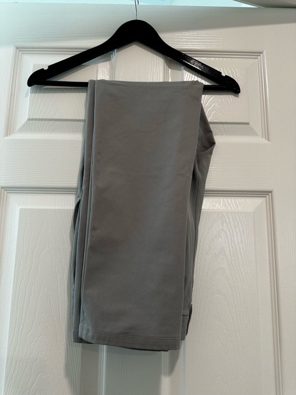Lululemon - Men's Gray Dress Pants - Classic Tailored Fit - Picture 2 of 3